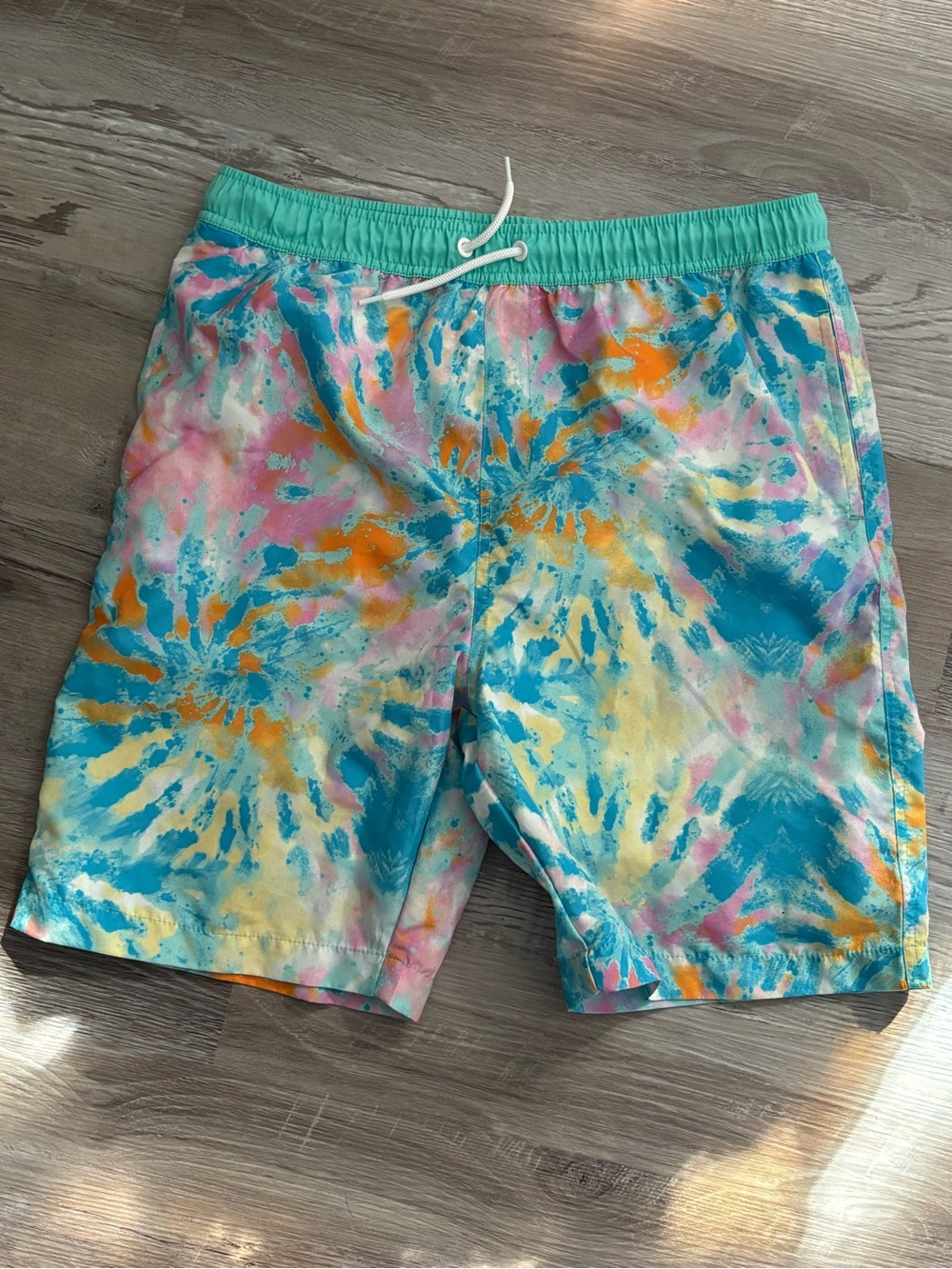 Lands' End 18/20 Tie-Dye Swim Shorts